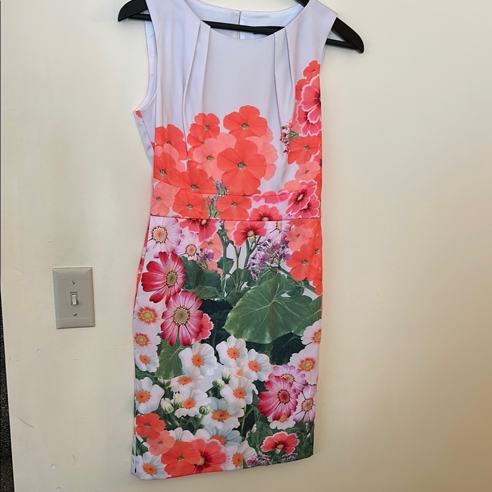 Coast Ivory Floral Sleeveless Dress Size 10 Chic Easter Elegant Floral